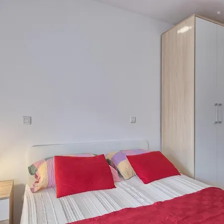 Alen Apartment Pula Exterior photo